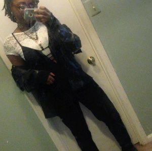 Meet your Posher, Hope